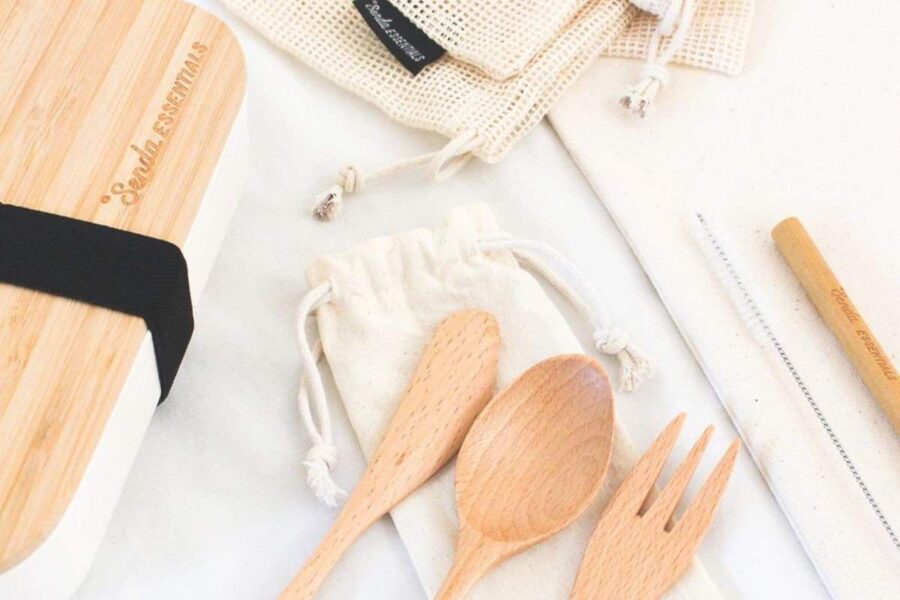 reusable cutlery, bamboo lunchbox and organic cotton produce bag