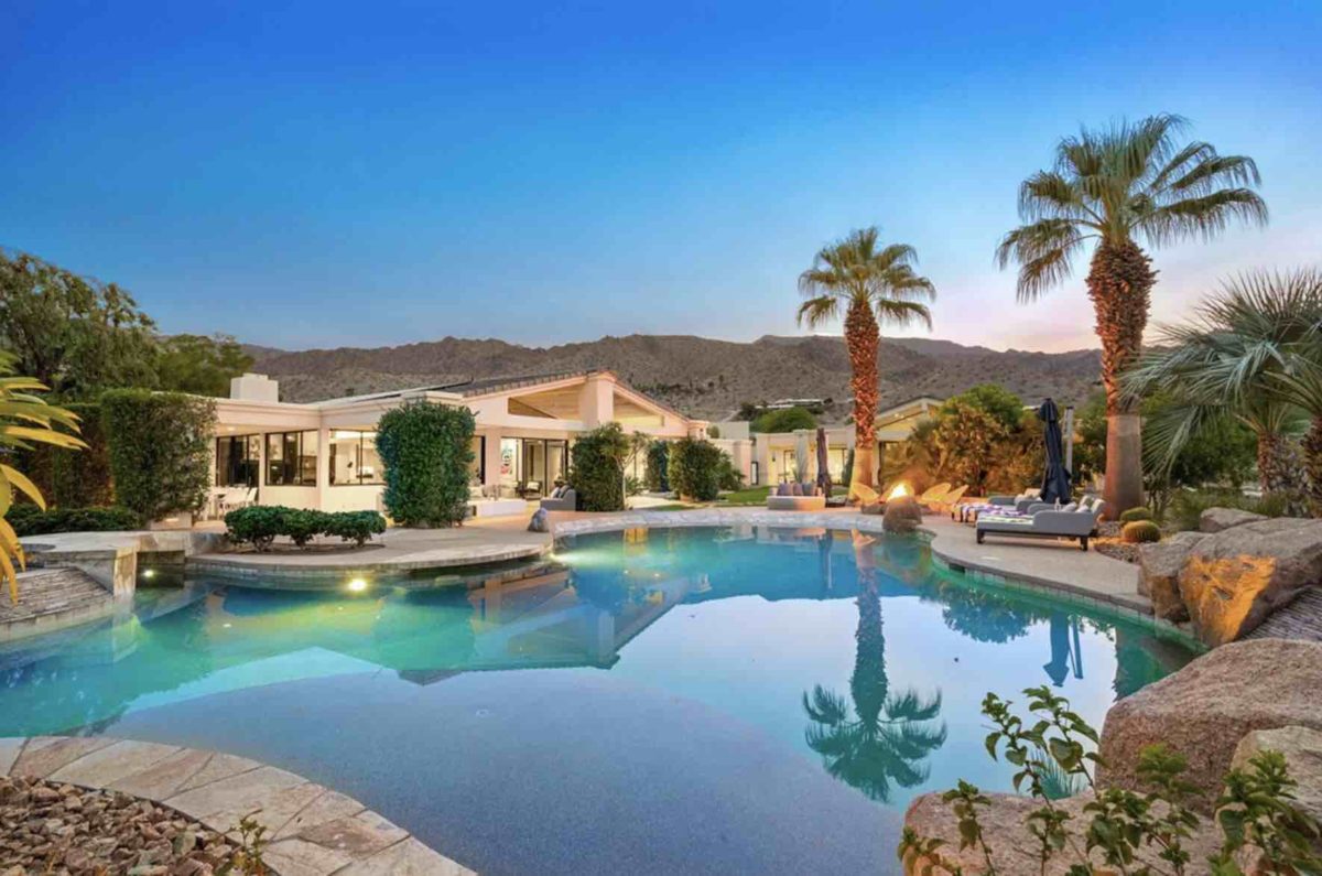 Turquoise Lagoon palm springs luxury rental