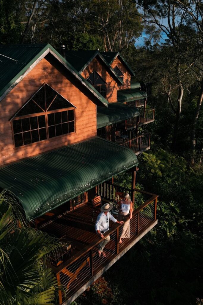 the polish place chalets near gold coast waterfalls